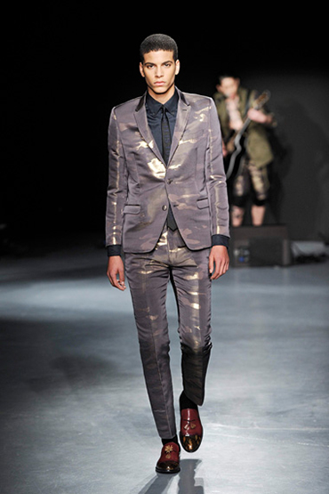 MIHARAYASUHIRO 2012-13 A/W RUNWAY IMAGE05